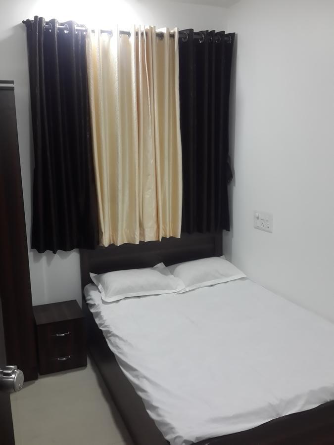 Hotel Holiday Era Opposite Railway Station Aurangabad  Eksteriør bilde