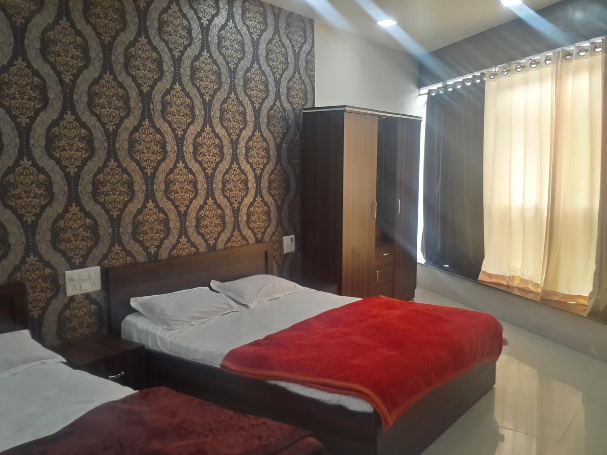Hotel Holiday Era Opposite Railway Station Aurangabad  Eksteriør bilde
